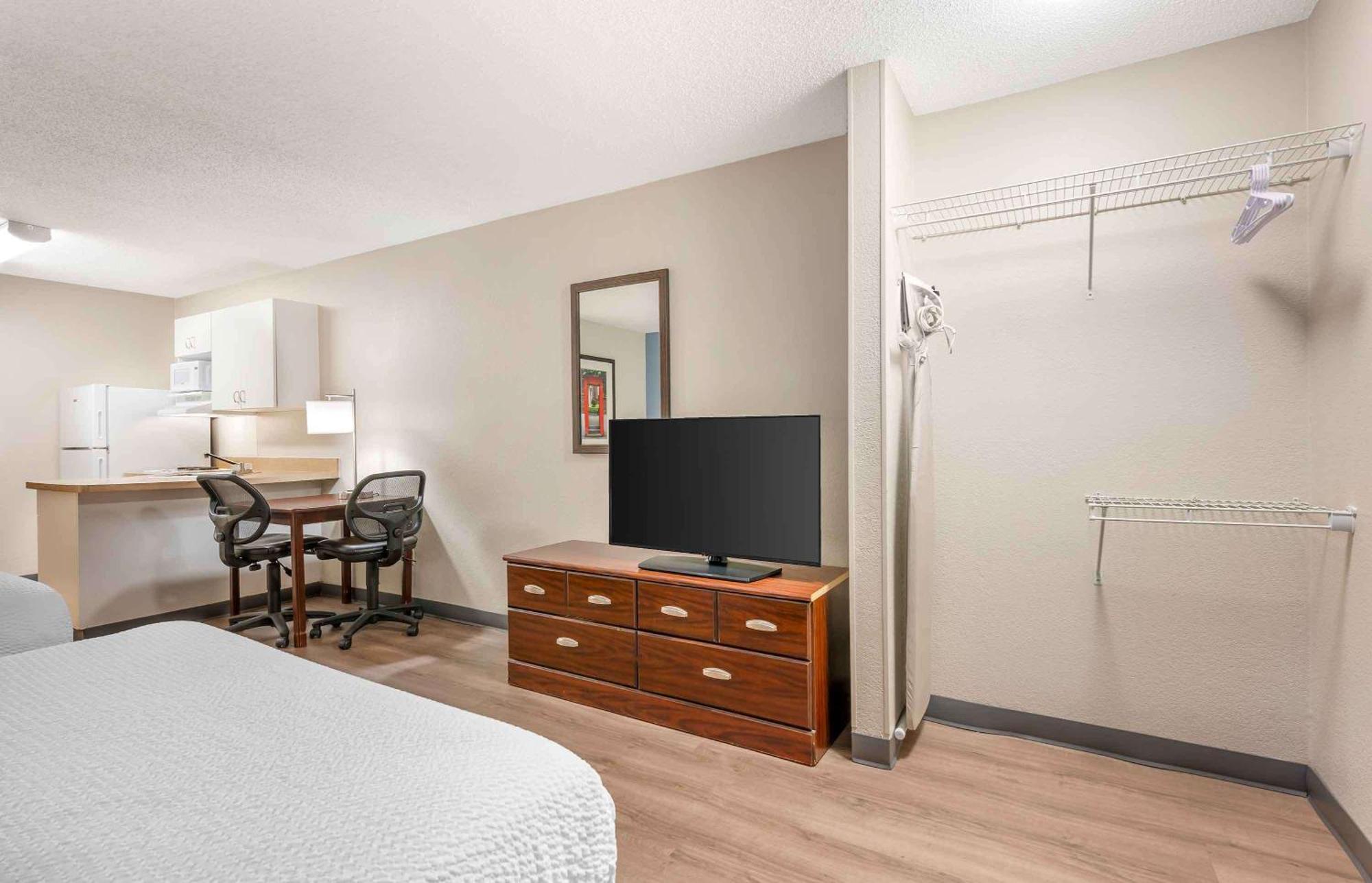 Extended Stay America Suites - Fort Wayne - South Ellisville Exterior photo